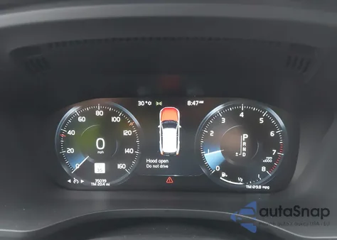 2021 Volvo Xc60 T5 Inscription z USA, uszkodzony, nr VIN YV4102RL1M1753613